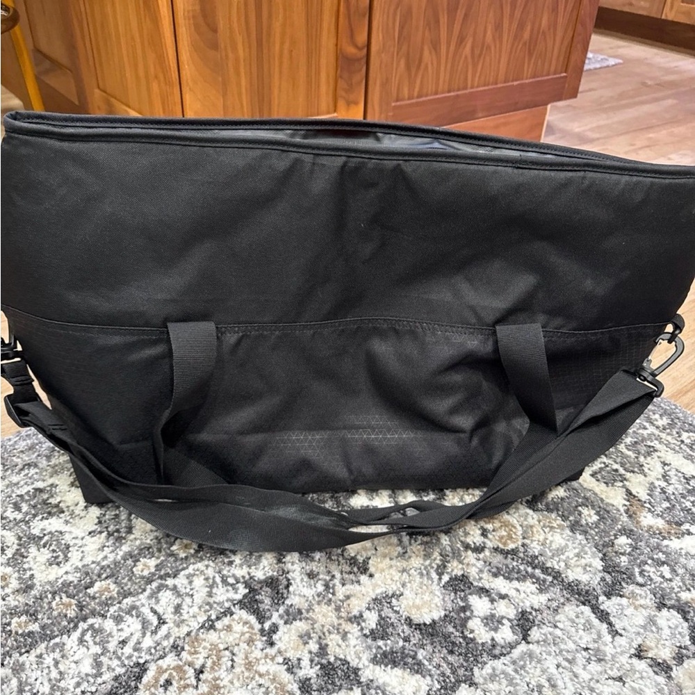 OGIO Black Market Bag - Picture 4 of 4